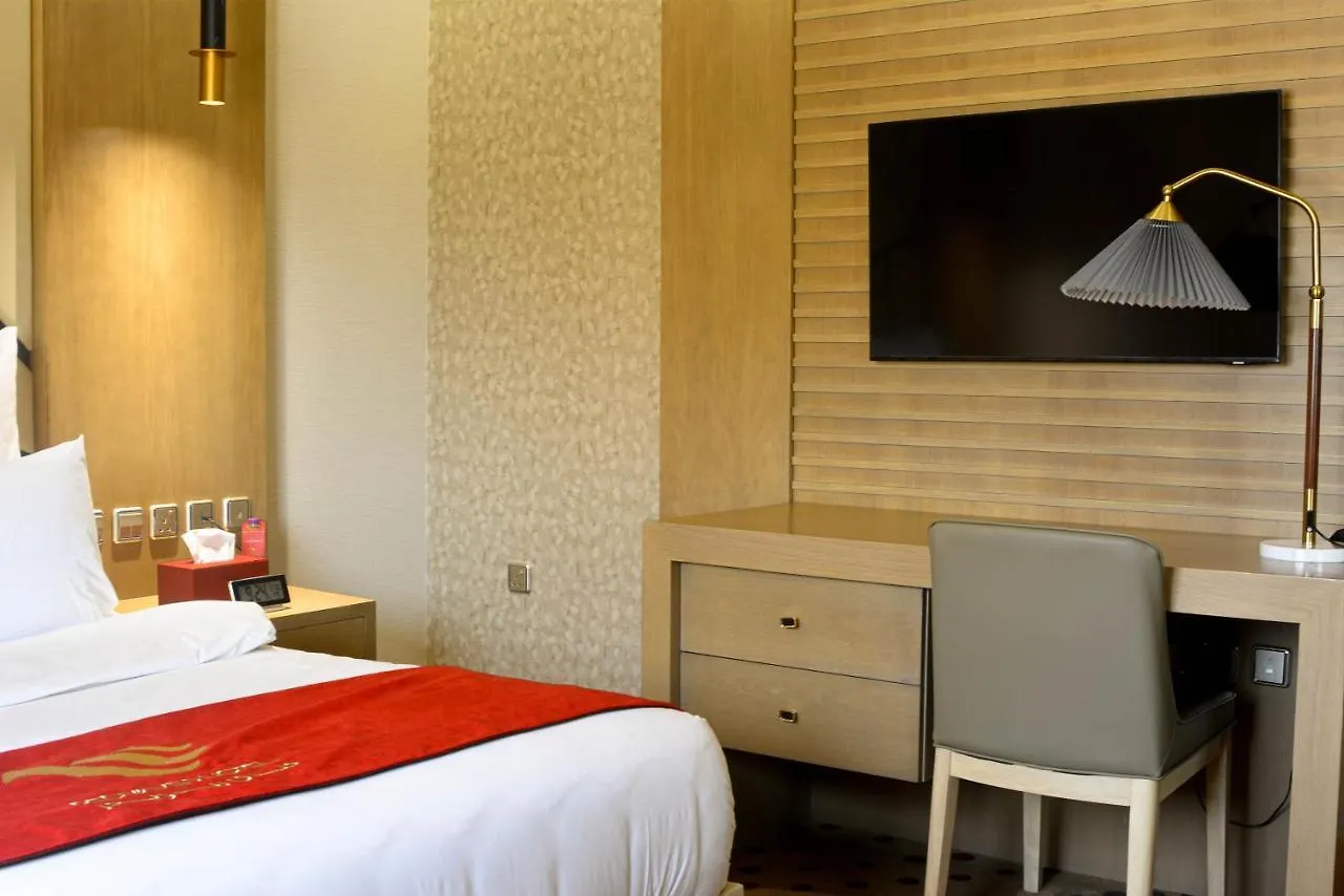 Redwaves Hotel فندق ريدويفز 吉达