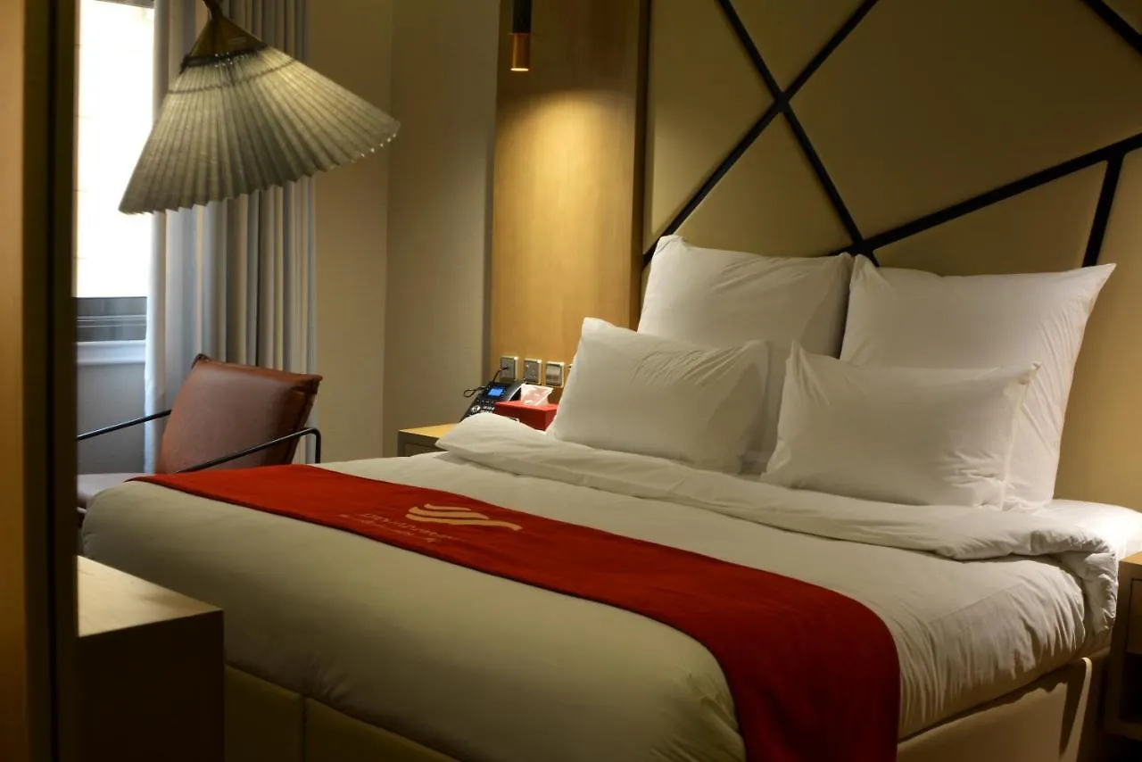 Redwaves Hotel فندق ريدويفز 吉达