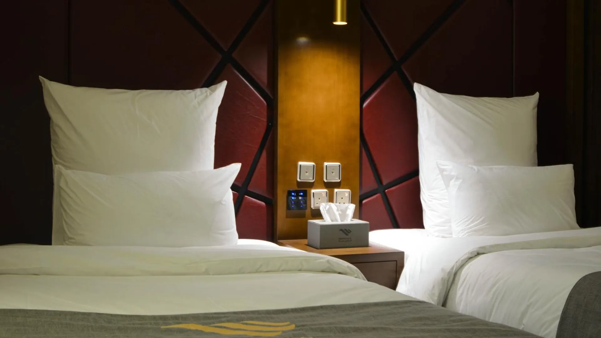 Redwaves Hotel فندق ريدويفز 吉达