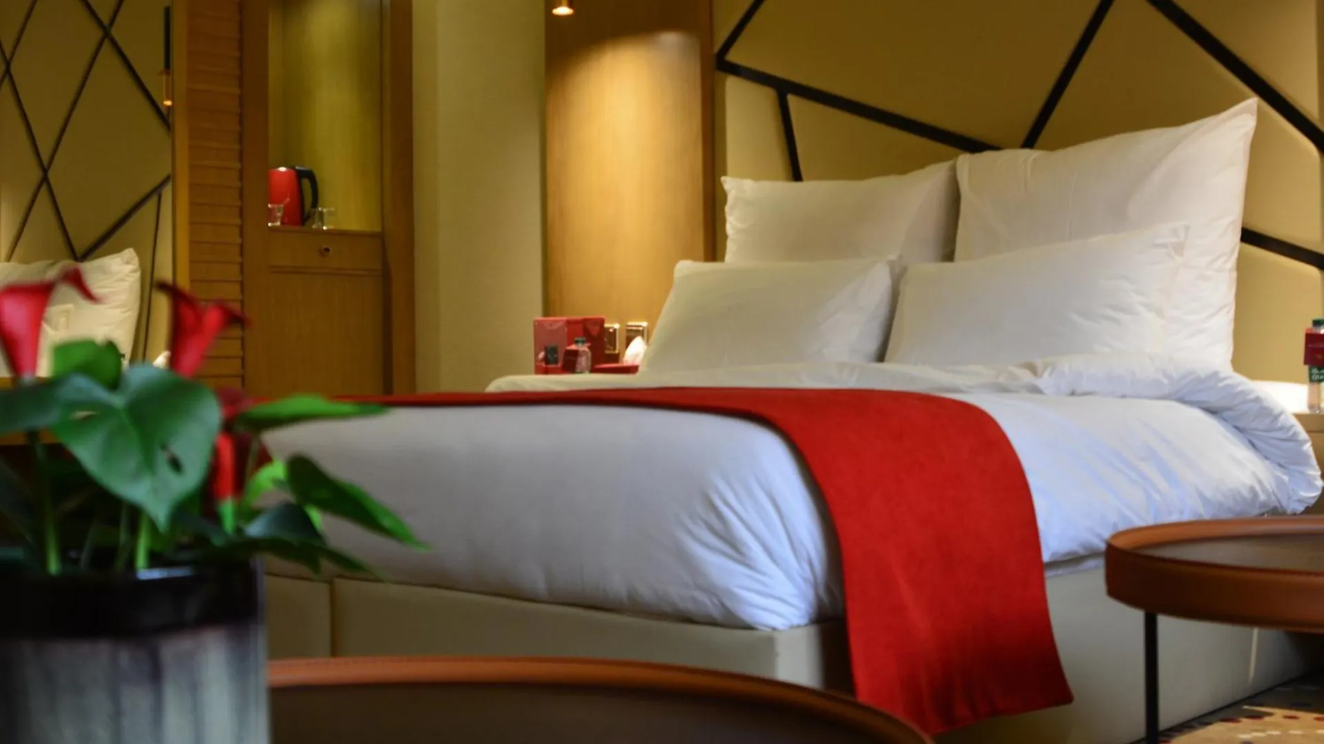Redwaves Hotel فندق ريدويفز Džidda