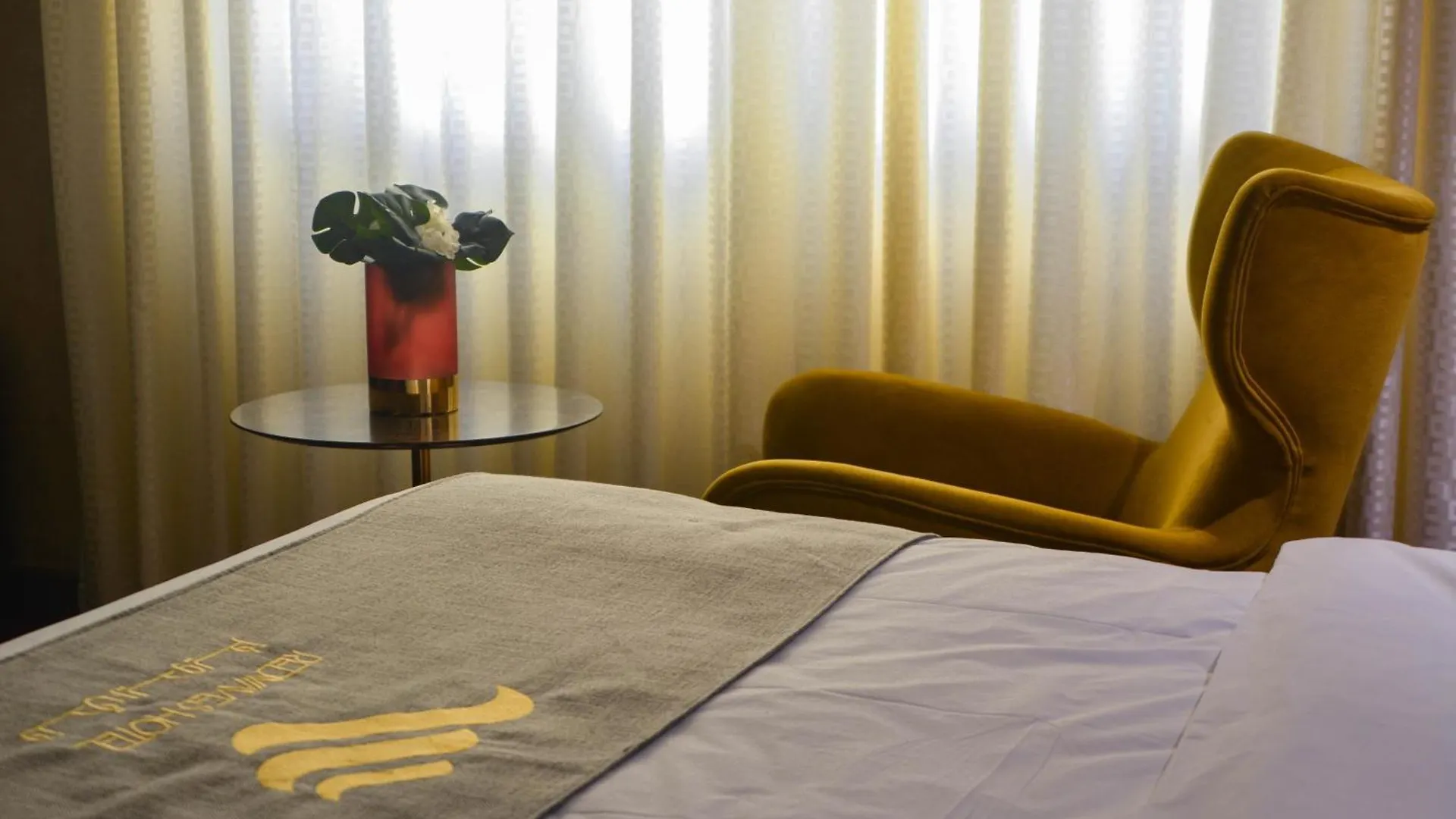 Redwaves Hotel فندق ريدويفز Džidda